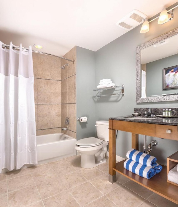 Wyndham Desert Blue image 13