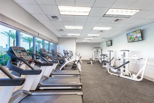 Wyndham Desert Blue image 22